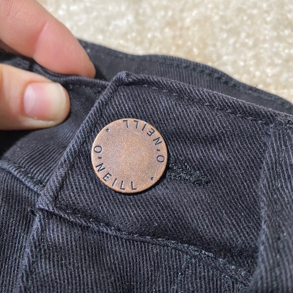 Women’s O’Neill black jean shorts 29 - Picture 4 of 9
